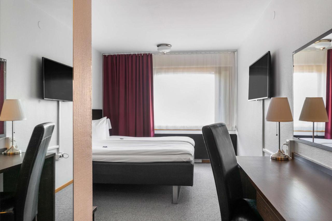 Western Malmia Hotel