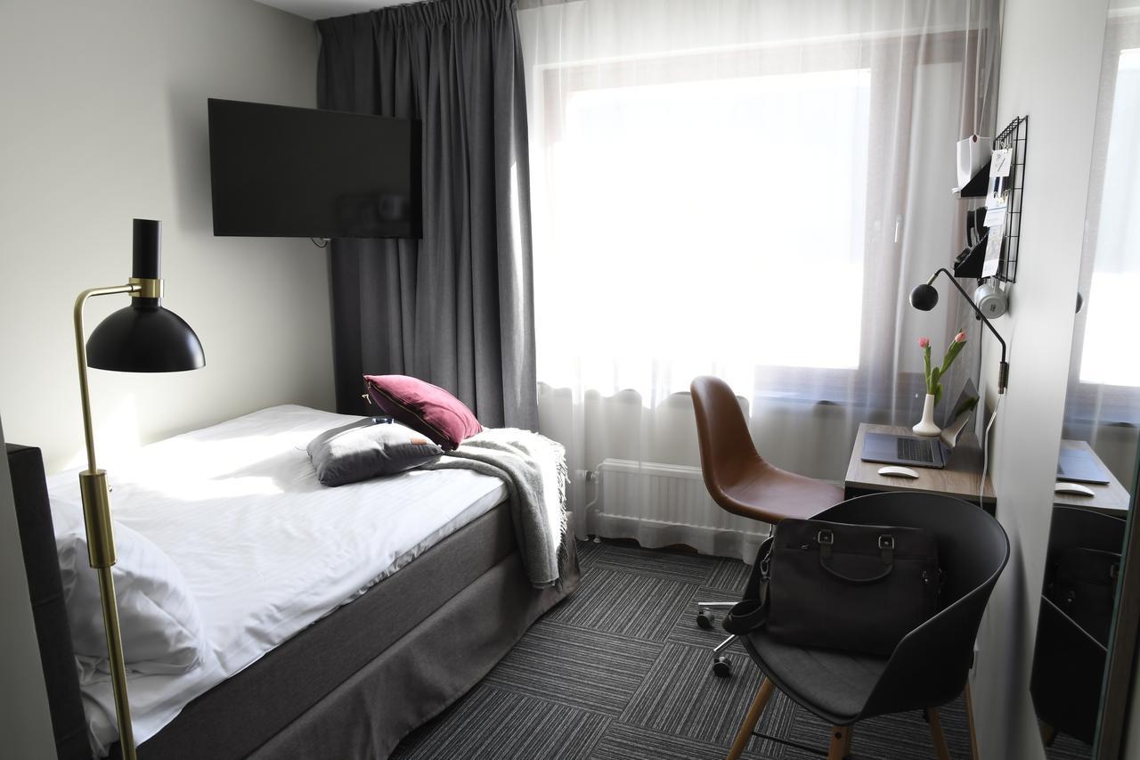 Western Malmia Hotel